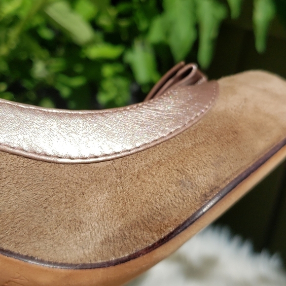 Aldo Collection Nude Suede Heels With Leather Bow - Picture 13 of 13